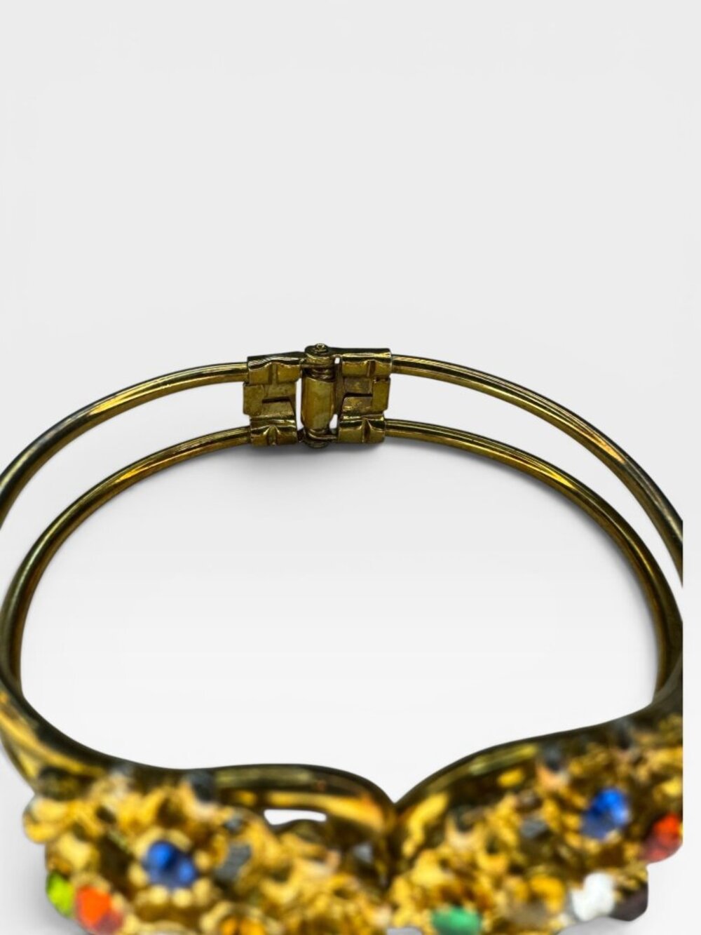 Multi Color Crystal Clamper Bracelet Gold Tone Rhinestone Vintage 7" - Picture 4 of 7